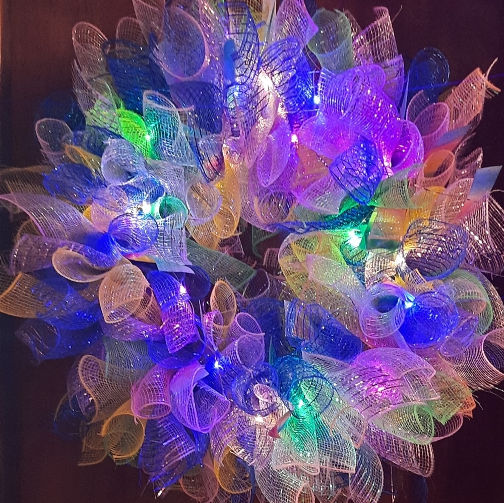 Light up colorful wreath 18"